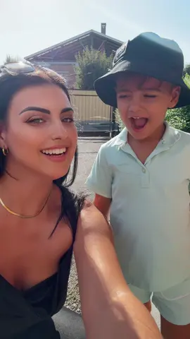 A post by @beatriceelena4 on TikTok