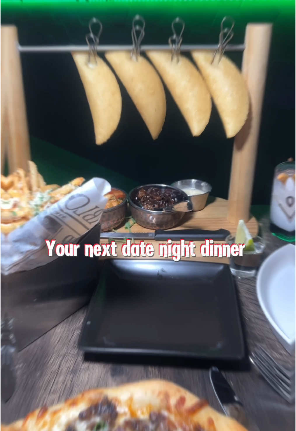 A post by @vibewithnaiiiii on TikTok caption: @Newsroom NY is definitely the place you want to go for your next date night ! 🔥  . . . . . . . #datenight #nycdateideas #nycdatenight #nyc #li #foryoupage #date #couplegoals #foodie #microinfluencer #contentcreator #resturant #speakeasynyc #newsroom #datenightidea #fypシ #viral #share 