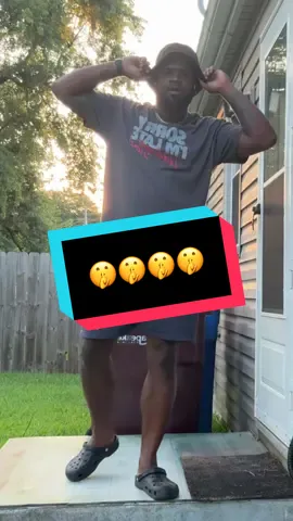 A post by @ on TikTok caption: 🤫🤫🤫 #fyp #reureu #mrstewart #fypシ #randomvideo 
