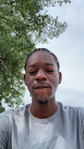 A post by @keltonallen on TikTok caption: Should I submit an appeal? #Kelton#textnow 