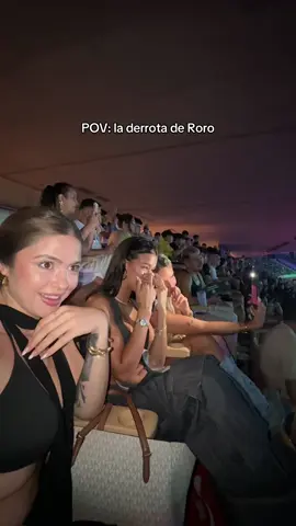 A post by @andreabuenotattoo on TikTok caption: Qué pena me dio, me sorprendió lo bien que lo hizo❤️‍🩹