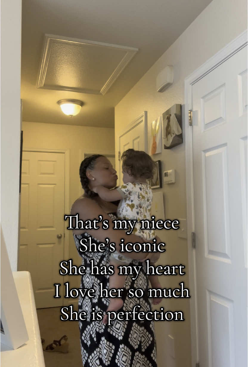 A post by @kaylajacobs94 on TikTok caption: She came to visit meee  for the weekend  🩷🥰