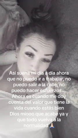 A post by @vanessageminis on TikTok caption: A todo le sumamos las náuseas, el insomnio la preocupación y el agobio de la incertidumbre de que va a pasar😭😭😭 ayúdame dios mío🙏🏻 #miedos #embarazo #aborto 