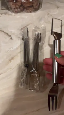 A post by @neelubahen on TikTok caption: #tiktok #tiktoshopping 