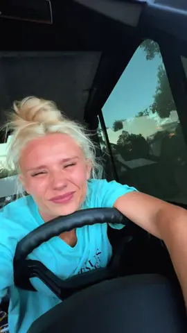 A post by @richii250 on TikTok caption: Talked her into getting some clips this evening #fyp #relatable 