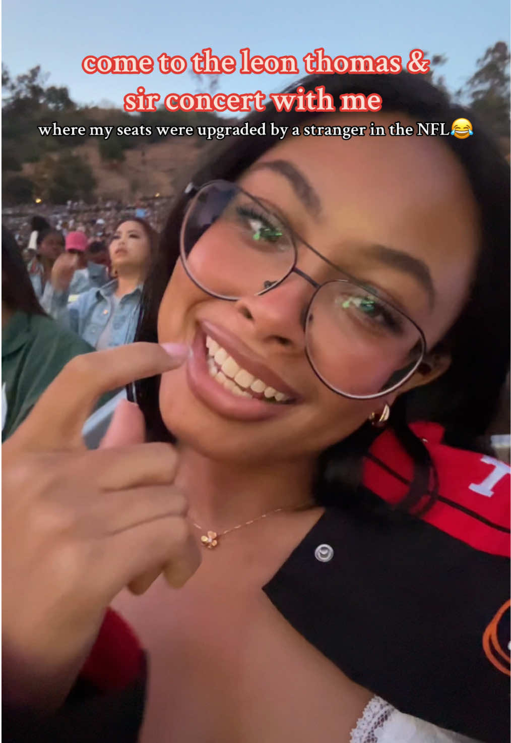 A post by @bbnikkii on TikTok caption: it was a blast lol #sir #leonthomas #fyp #foryou #music #concert #bnikki #nfl #what 