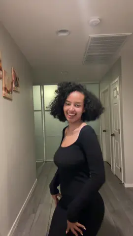 A post by @ on TikTok caption: Tezazzzzz #gualdigsa #habeshatiktok 