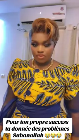 A post by @hadjabalinakaamericaine0 on TikTok caption: #duet with @BINGUINI KA CHERIF🏆 #greenscreen 