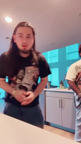 A post by @cashcobain12 on TikTok