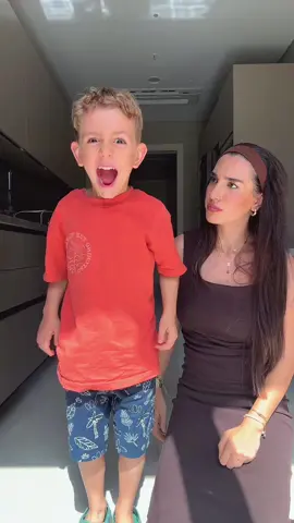A post by @eebruu____ on TikTok caption: 😂😂😂😂
