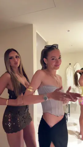 A post by @charlyjordan on TikTok caption: 👀 @bella lövkvist 