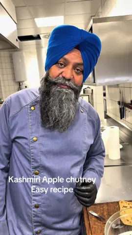A post by @singh_laly_official on TikTok caption: Kashmiri Apple chutney  SinghLaly Style Adress📍:  Seilerweg 19,  39114 Magdeburg 📞0391 5632660 👨🏽‍💻 das-elb.de #fy #fype #fyp #viral #foryoupage #restaurant #chefs #kulinarisch #kulinertiktok #italian #yf Dr indian #germany #bbq #meat #meatlovers #food #foodie #summer #2025 #hotel #singh #laly ##daselb #indianpalace #tiktokindia #views #grill #tandoori #oven #ovenbread #dinner #latenight #abend #buffet #essen #recipe #tiktok #food #foodtiktok #foodlover#magdeburg #gastronomiMagdeburg #hotelmagdeburg #essenmagdeburg #restaurantmagdeburg  #Kashmir #Kashmiri Apple #Apple chutney  #Kashmiri Apple chutney