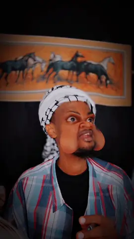 A post by @aydarusflip on TikTok caption: #duet #foryoupage❤️❤️ #xamarcadey🇸🇴🇸🇴🇸🇴🇸🇴 #Viral #Stitch #comedia #musica 