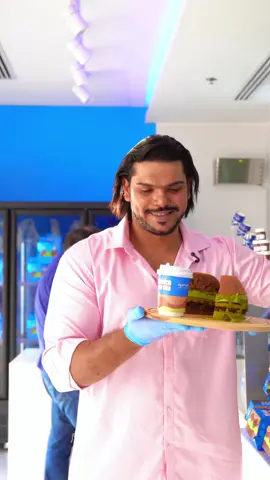 A post by @shadaabshaikh1 on TikTok caption: New DUBAI CHOCO BURGER By BLABAN #shadaabshaikh1 #teambeast1side #fyp @بــ لبن الإمارات - B.Laban 