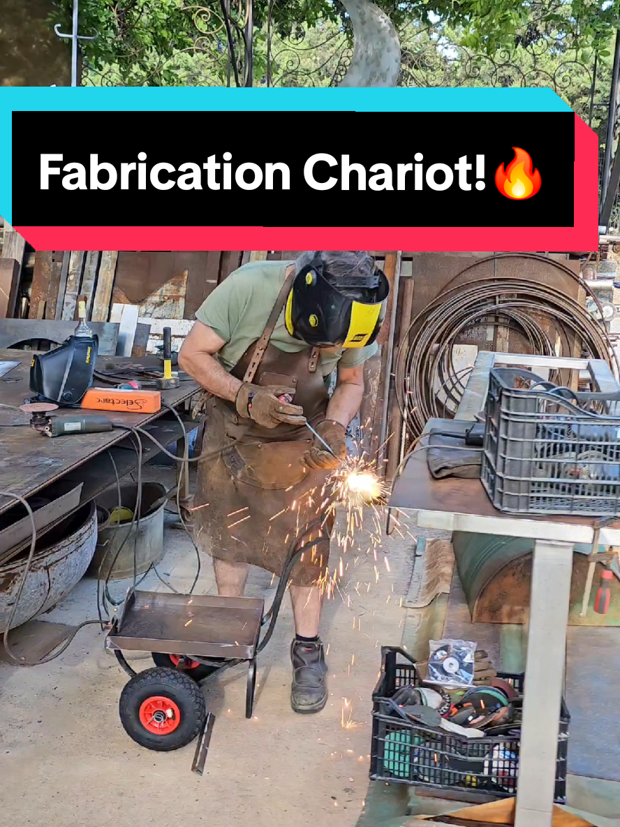 A post by @salut_cest_jacques on TikTok caption: On fabrique un truc🔥 #astuce #bricolage 