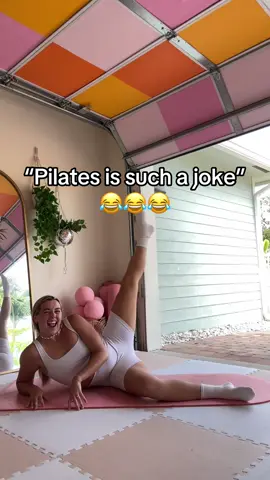 A post by @calliegualy on TikTok caption: crazy what good pilates form can do 😏 join my free 21-day pilates challenge today for fun, effective & guided workouts lN Bl0 #pilatesworkout #pilates #pilateslovers #pilateslovers #pilatesprincess #pilatesgirl #pilatesinstructor 