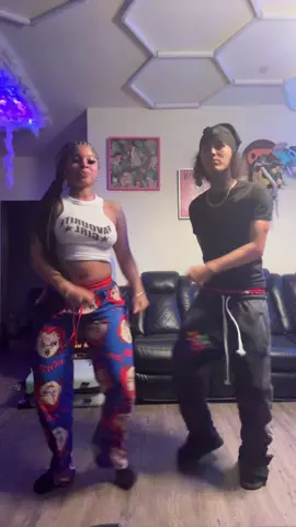 A post by @yungfrann on TikTok caption: I like this dance 😂😂😂😂🤣🤣🤣🤣 #famousfr😘 