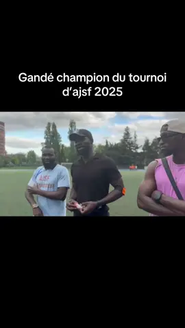 A post by @golmytvkidiratv on TikTok caption: @Ladamedeoytou @Coumba ♥️🇸🇳 @Perle-Nwaar @La Chaine Soninke @Baleme kandji bonco @Djaliba.diombana.Off @Mamoye Moussa Ba_officiel @Moïse 
