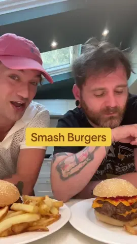 A post by @theitalianfoody on TikTok caption: Smash Burgers.