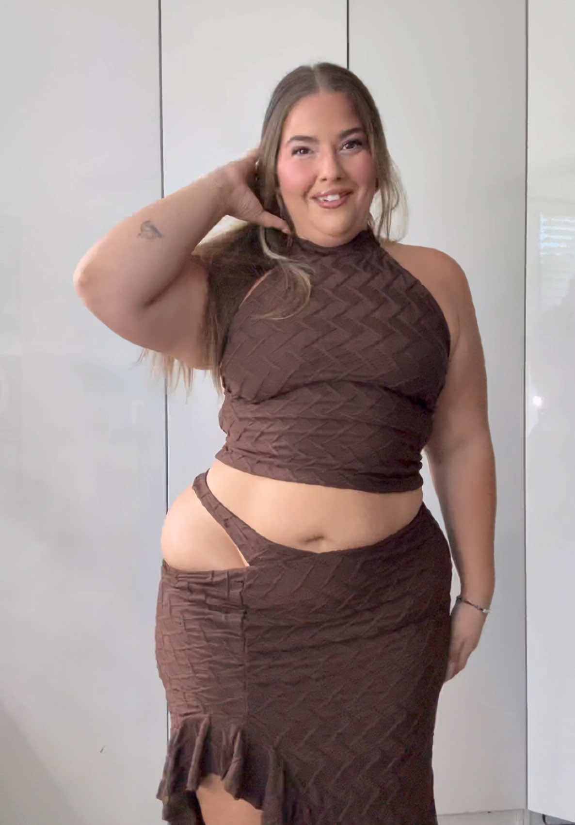 A post by @sampaigeeee on TikTok caption: GRWM @FashionNovaCURVE love this set! (Let Me Remind You Maxi Skirt Set ) it's the perfect Miami look 