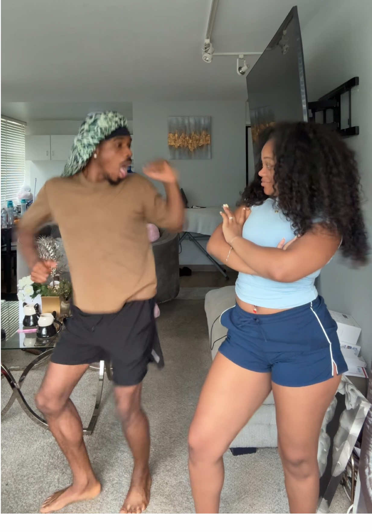 A post by @muizandjae on TikTok caption: Okkkkk boo🤏🏾🤏🏾🤣🤣🙆🏽‍♀️😭#fyp #trending #CapCut #viralvideo #muizandjae #foryoupage #fypシ #foryoupagе #fun #fypシ゚viral #foryoupage❤️❤️ #fy 