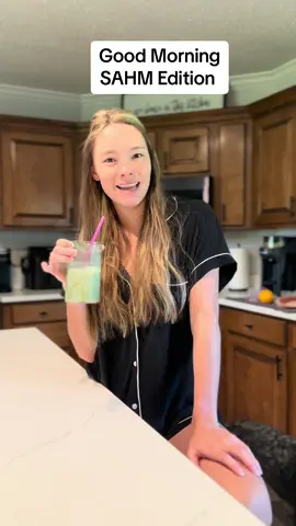 A post by @hagenann on TikTok caption: Happy Monday 👏🏼👏🏼