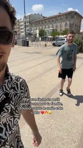 A post by @jamil_et_marwan on TikTok caption: Marwan en Mode Usain Bolt ❤️🤣#pourtoi #handicap #cour #sourire #saintjeandemonts #course #❤️❤️ #🤣🤣 