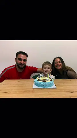 A post by @andre_janine_stetco on TikTok caption: #specialday #beauty #day #Love #bday #fouryou 