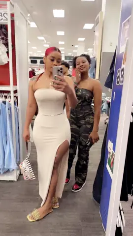 A post by @yeni838 on TikTok caption: ##calmabebe #