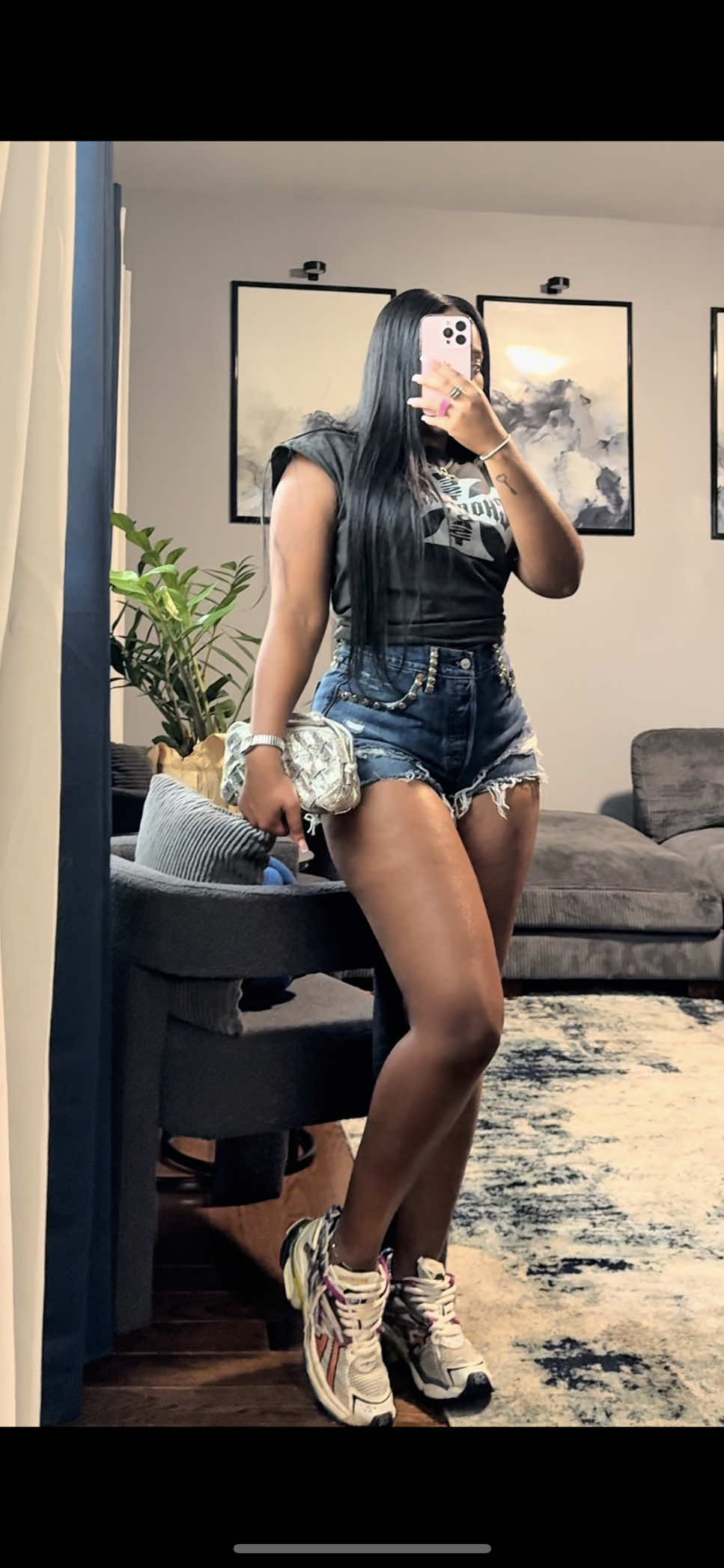 A post by @ on TikTok caption: Legs for DAYS! #OOTD #fyp #CapCut 