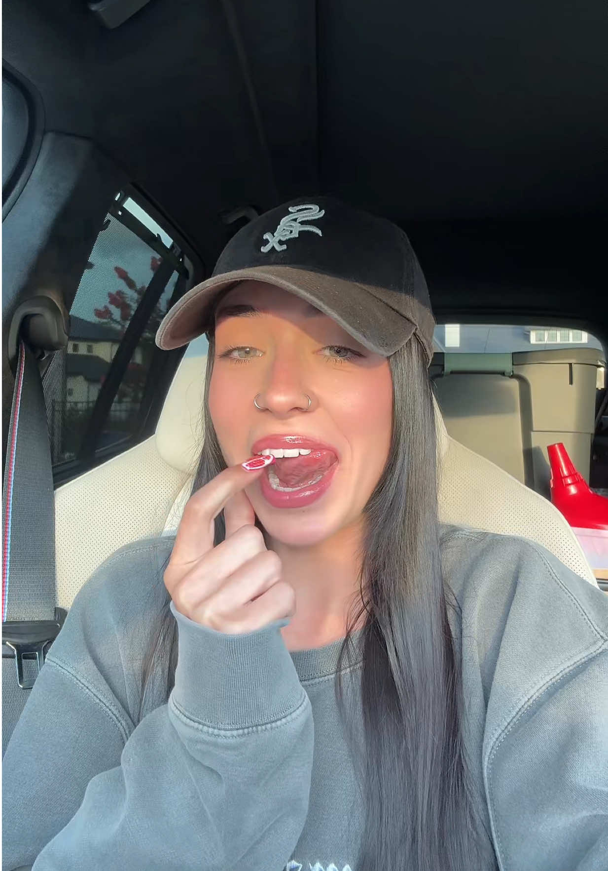 A post by @xqueenkalin on TikTok