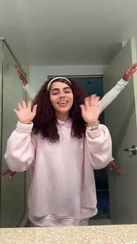 A post by @staceyyrosado on TikTok