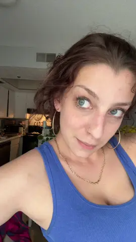 A post by @c8thagr8 on TikTok caption: Tell me I did a good job with my recreation. Could you even tell a difference? #americaneagle #sydneysweeney #fyp #foryou #hashtagsmakemenervous 