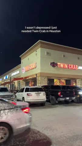 A post by @heavennrileyy on TikTok caption: LOVE IT THEREEEE @Northfw <2 