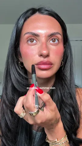 A post by @tatlafata on TikTok caption: Another day another summer glam  @Summer Fridays skin tint + blush butter balm  @YSL Beauty eye brightener @Rare Beauty liquid contour  @RÉFORME teddy lip contour  @Wonderskin Beauty serum lip oil  Ad