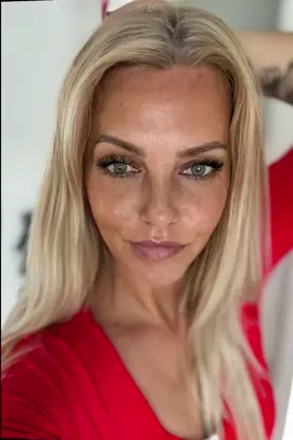 A post by @verena_ina on TikTok caption: #CapCut 	•	#dailyvibes##fürdich #lebenab50 