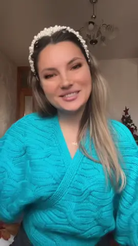 A post by @nicoletaghelase on TikTok caption: Cover! 🩷