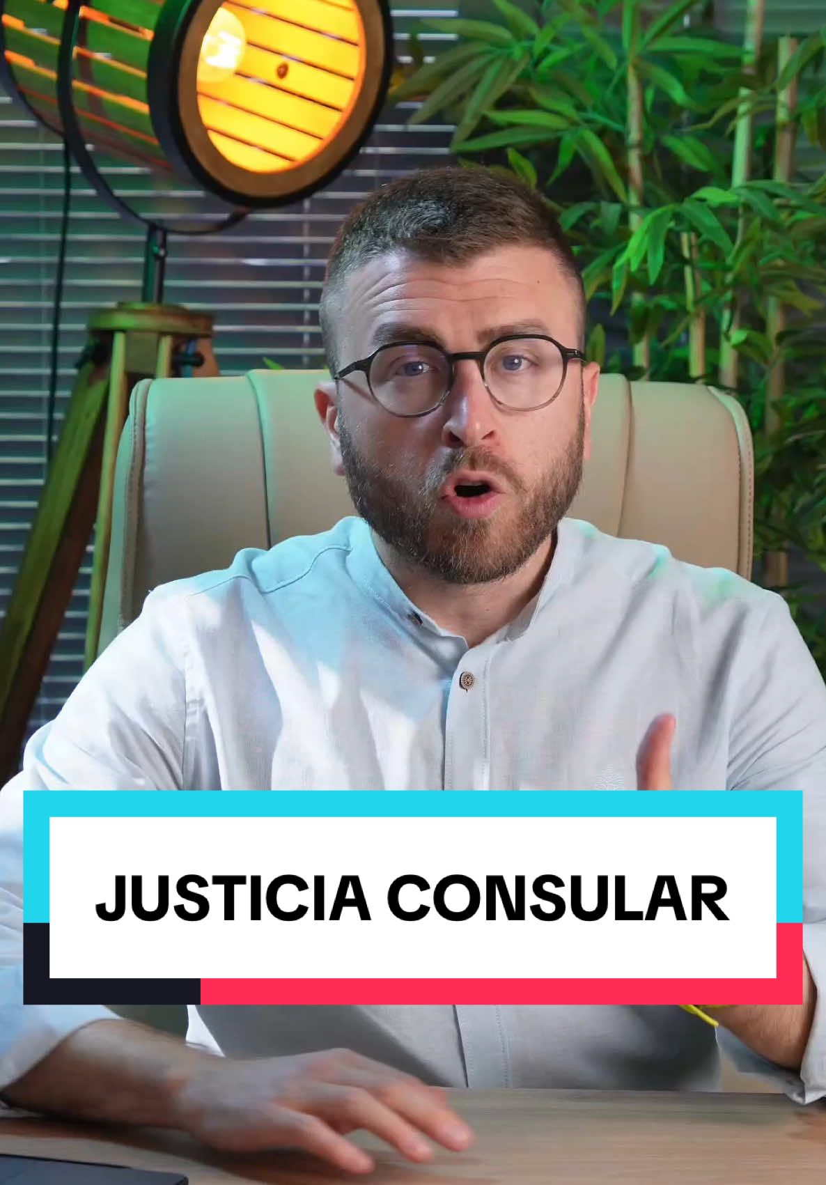 A post by @abogadoextranjeria on TikTok