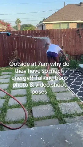 A post by @dlynnbeauti504 on TikTok caption: #outside #funny #backtoschool #endofsunmer 