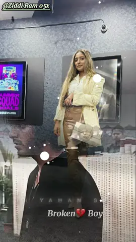 A post by @dreamgirl_0002 on TikTok caption: #CapCut #sayaara #viral_video #trending #fyp #1millionaudition 