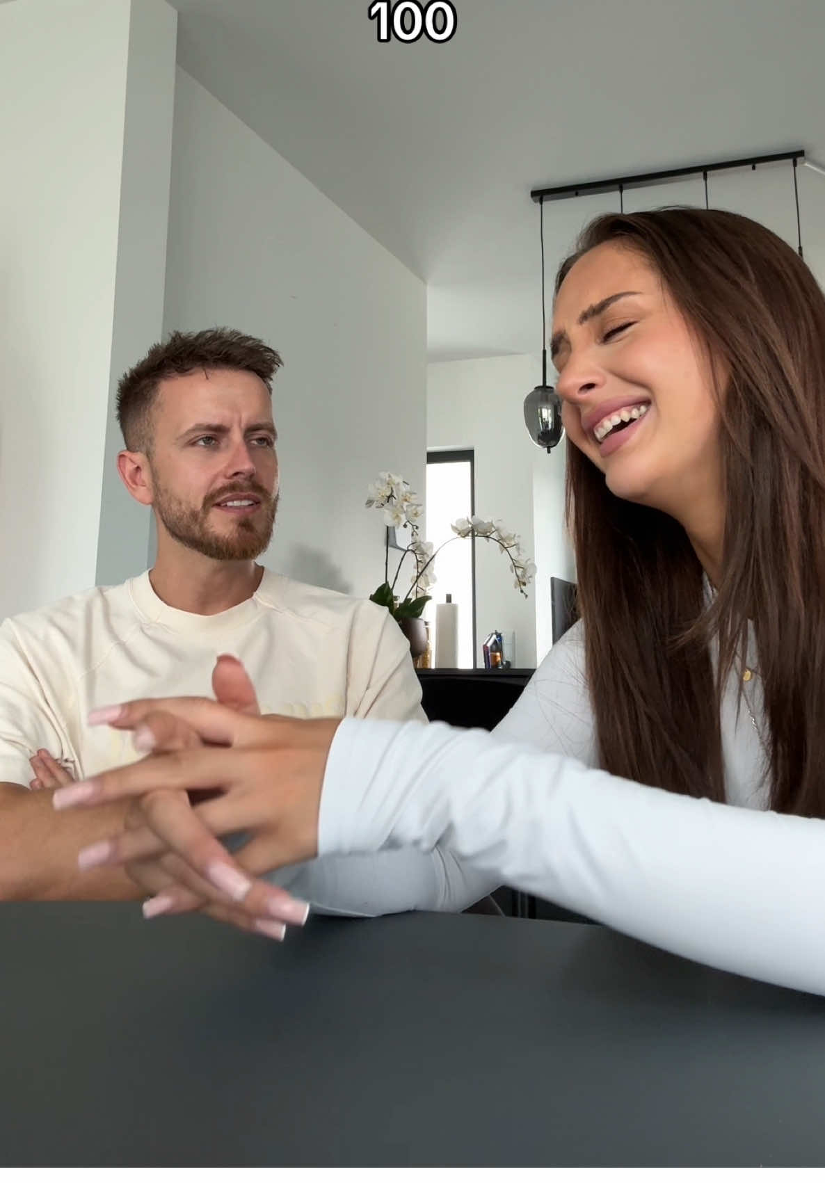A post by @julienco on TikTok caption: Ich kann das alles nicht mehr, was ein Spiel HAHAHA @palinamin 😂❤️