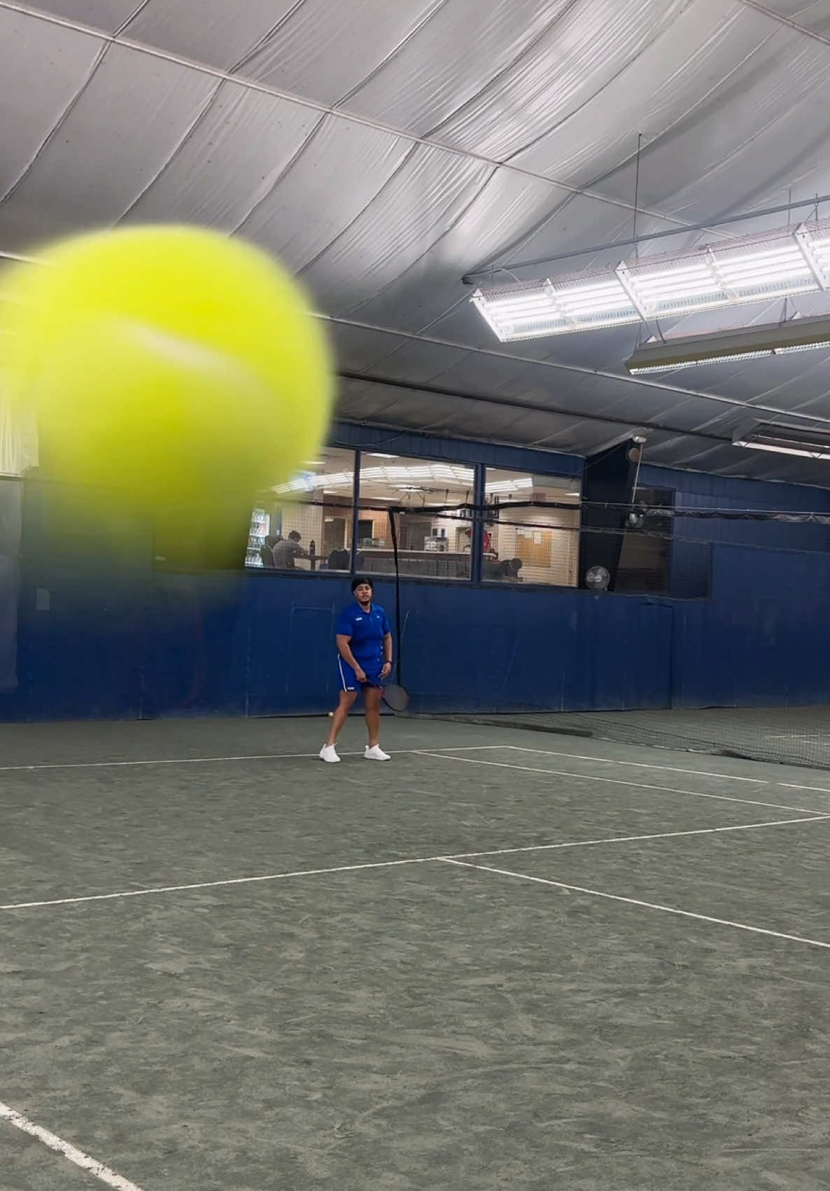 A post by @scotfknlouie on TikTok caption: thanks @ELLESSE LIMITED for dressing me for tennis today 🎾