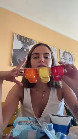 A post by @iamnotyourmamy on TikTok caption: un mix tra casalinga e bambina #fypツ #foryouu #neiperteeee 