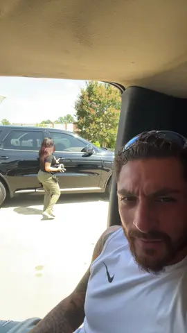 A post by @peteevillarreal on TikTok