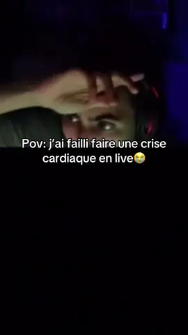 A post by @zakiiin0 on TikTok caption: Mettez vous 2secondes à ma place😂