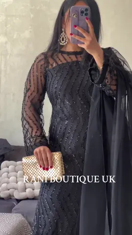 A post by @raniboutiqueuks on TikTok caption: Raniboutiqueuk #raniboutiqueuk #desiwedding #desiweddingvibes #indianwedding #pakistani_tik_tok #pakistaniwedding #indiantiktok #pakistanifashion #fyp #foryoupage❤️❤️ #newcollections #canada_life🇨🇦 #america 
