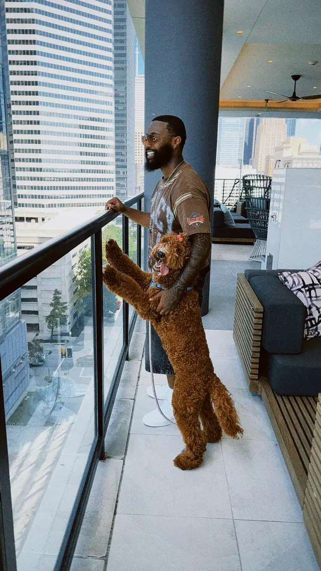 A post by @angielolo on TikTok caption: #houston #houstontx #downtownhouston #fun #Lifestyle 