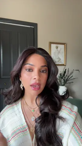 A post by @aizatalks on TikTok caption: How to be confident #advice #confidencetips #confidence #confidentwomen 