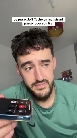 A post by @anthoimitateur on TikTok caption: #imitation #drole #prankvideo 