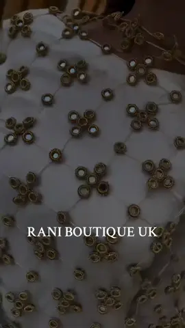 A post by @raniboutiqueuks on TikTok caption: Raniboutiqueuk #raniboutiqueuk #desiwedding #desiweddingvibes #indianwedding #pakistani_tik_tok #pakistaniwedding #indiantiktok #pakistanifashion #fyp #foryoupage❤️❤️ #newcollections #canada_life🇨🇦 #america 
